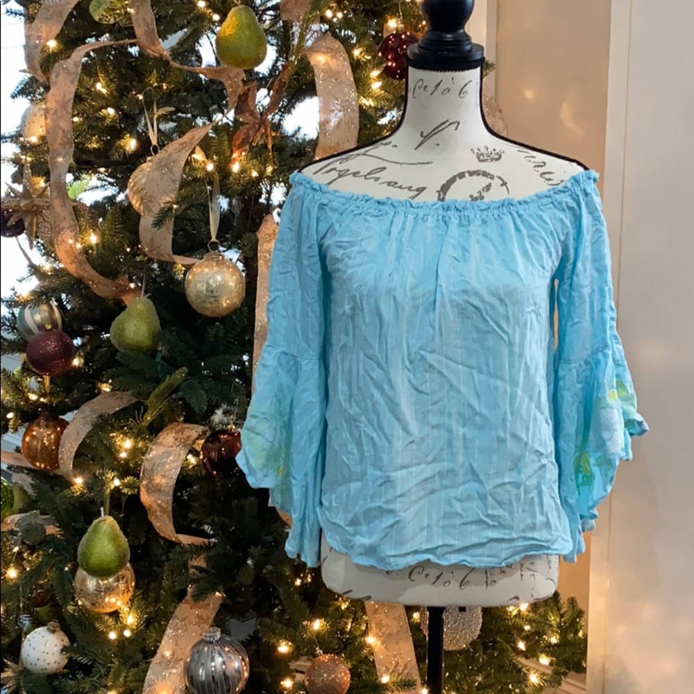 GUC Ladies Embroidered Off Shoulder Top Size Large